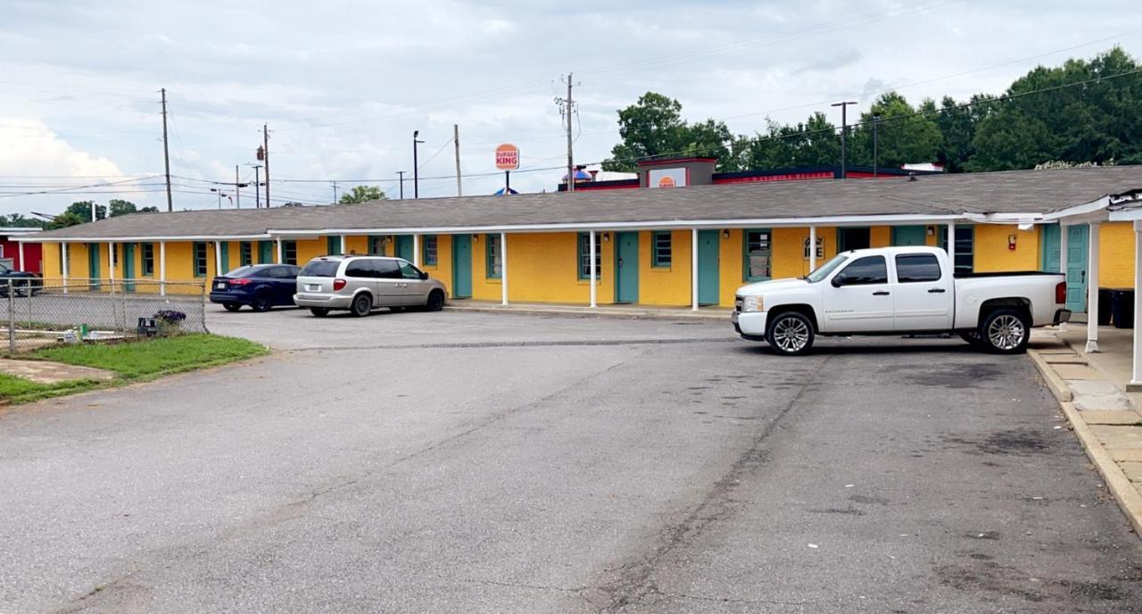 Lamplighter Inn Childersburg Exterior photo